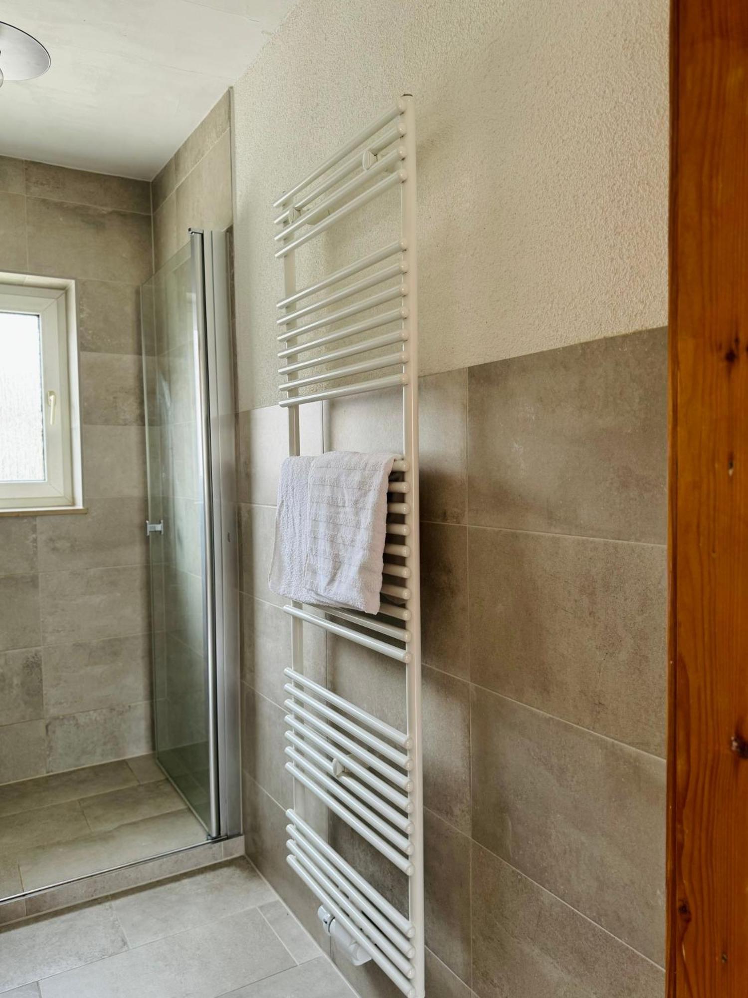 A14 Three Bed Apartment City Center Хайденхайм-ан-дер-Бренц Экстерьер фото